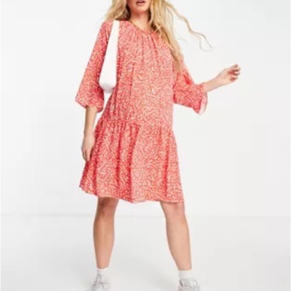 ASOS Blume Maternity Blume Studio Maternity smock mini dress in red print - Picture 2 of 2